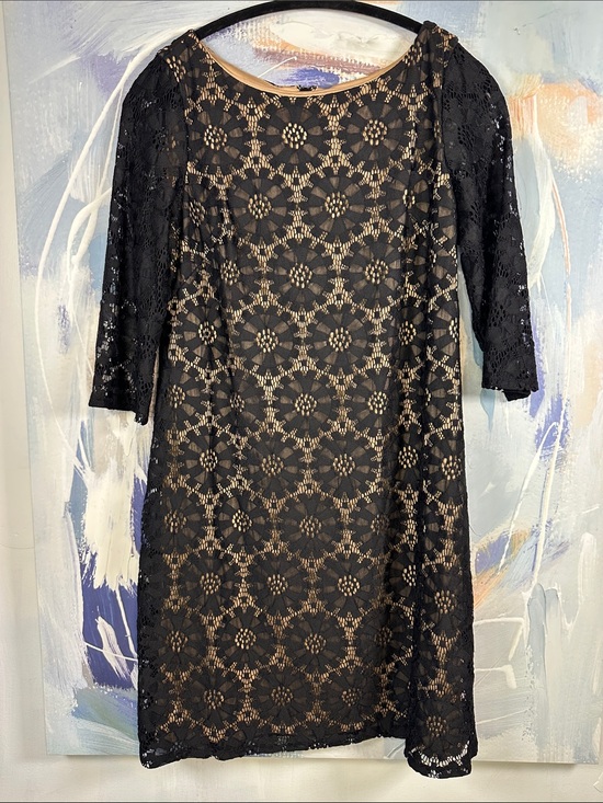 Jessica Howard Dresses & Skirts - Jessica Howard Black Lace Overlay Dress 10P Petite Long Sleeve Cocktail Partt